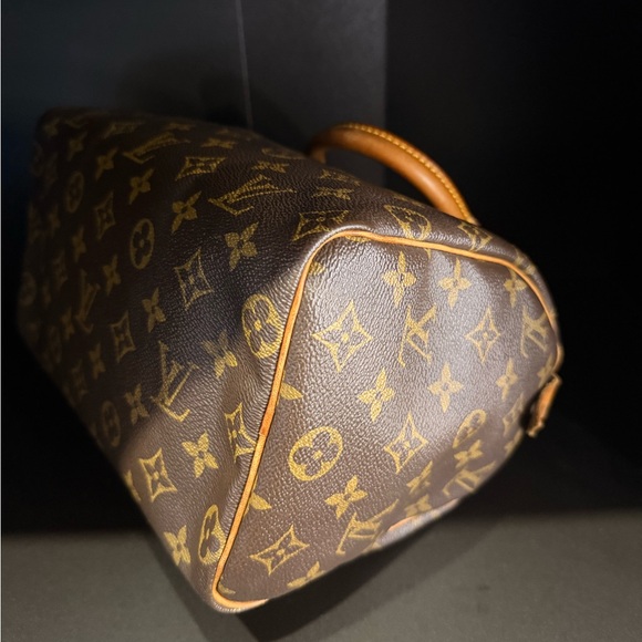 Vintage Louis Vuitton Speedy 25 - Picture 9 of 12